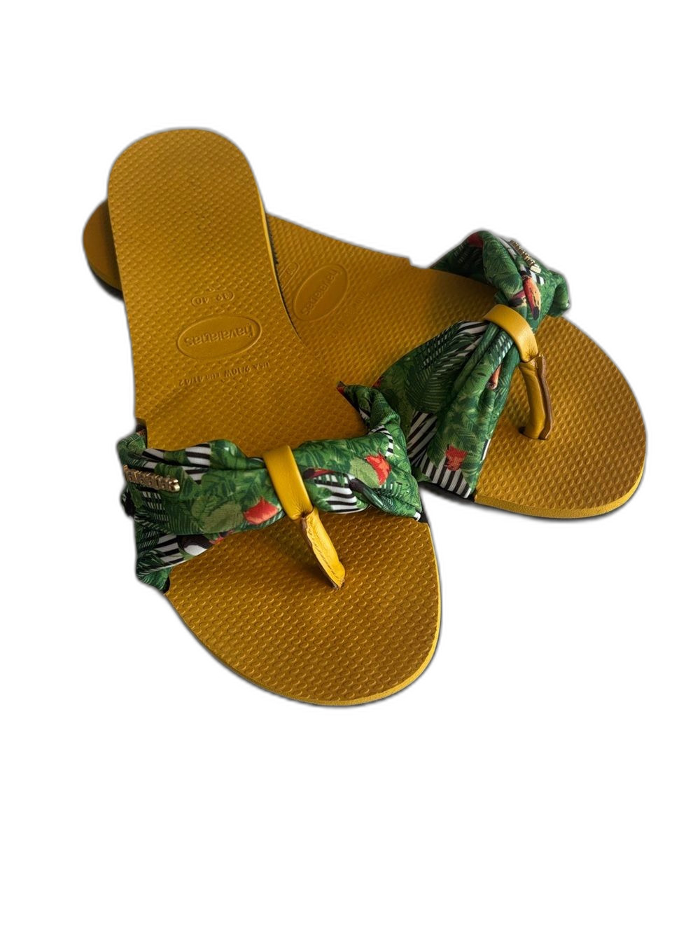 Havaianas Women's You St. Tropez Sandal, Burnt Yellow Tropical Knot Strap